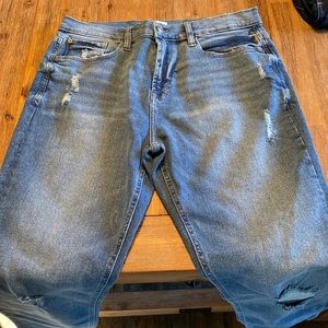 Women’s Kensie Vintage Luxe ultimate high rise skinny jeans size 12/31